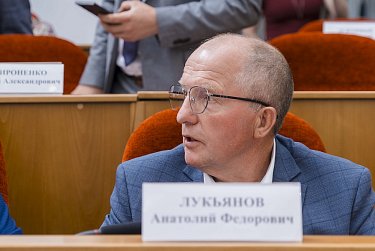 Депутаты назначили дату выборов и утвердили Уполномоченного по правам человека